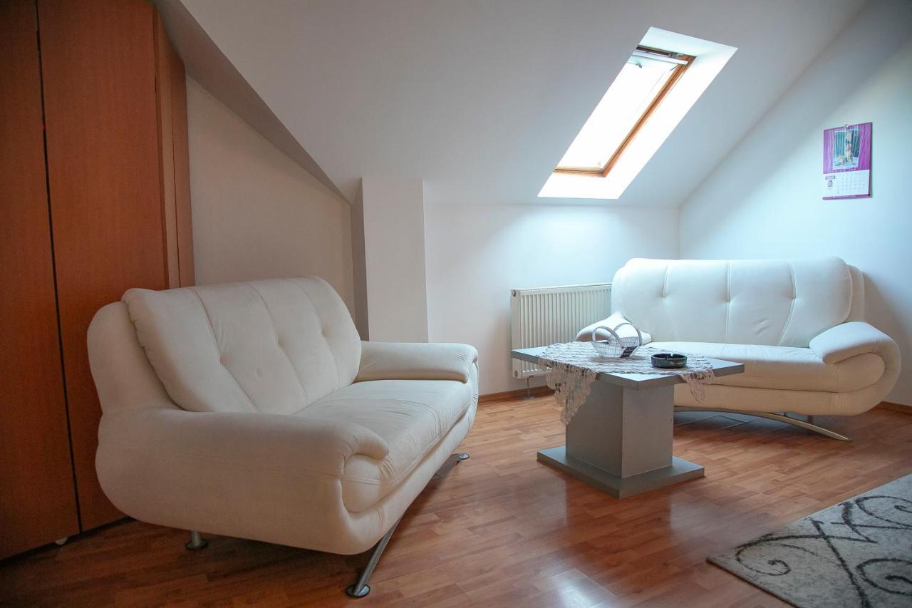Târgu-MureşXxl-House公寓 外观 照片