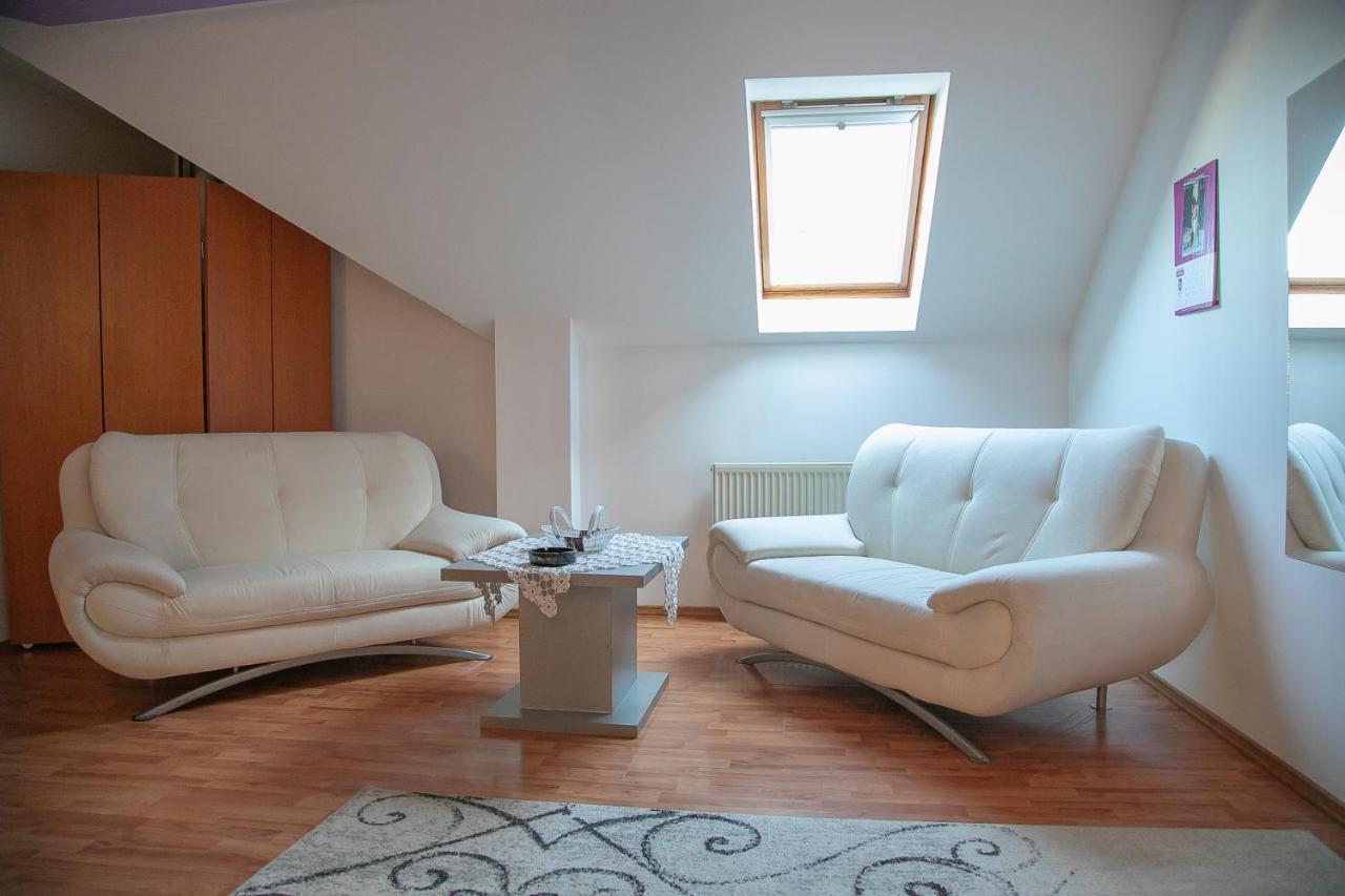 Târgu-MureşXxl-House公寓 外观 照片